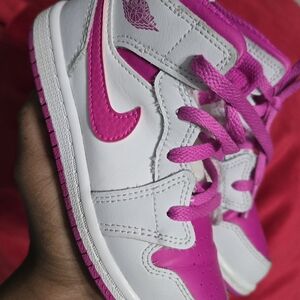 Nike Kids Pink & White Low-Top Sneakers